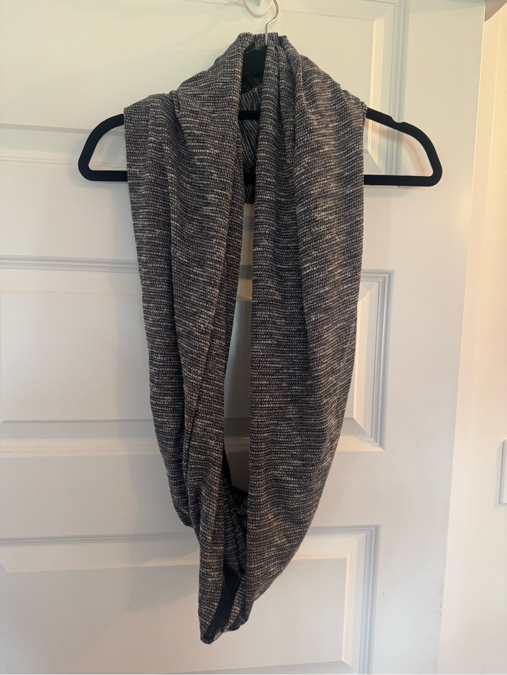Lululemon Vinyasa Scarf